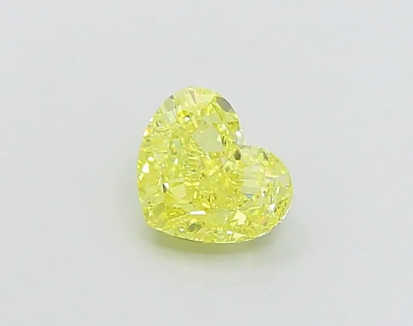 1.05ct HEART Fancy Vivid Yellow VVS2 Coloured Lab diamond