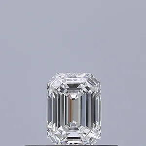 0.3ct EMERALD E VVS1 Natural diamond