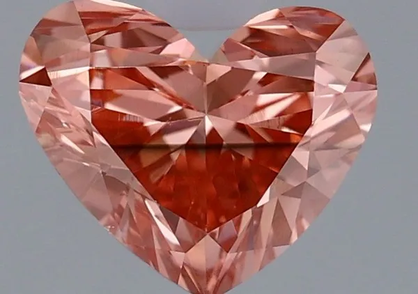 0.67ct HEART Fancy Vivid Pink SI1 Coloured Lab diamond
