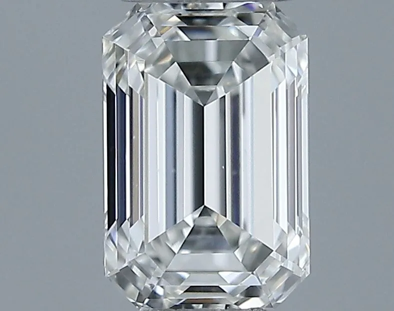 0.70ct EMERALD G VS1 Natural diamond