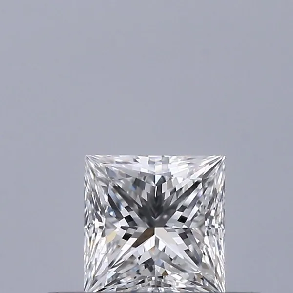 0.3ct PRINCESS E VVS1 Natural diamond