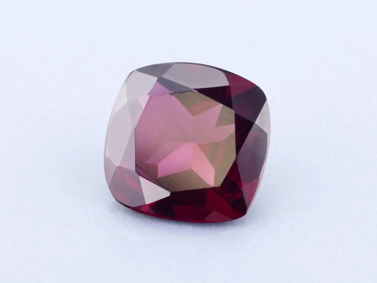 2.67ct Purple Garnet, Cushion gemstone