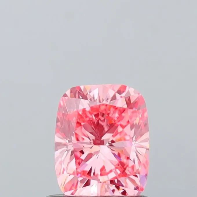 1.03ct CUSHION Fancy Vivid Pink VVS1 Coloured Lab diamond