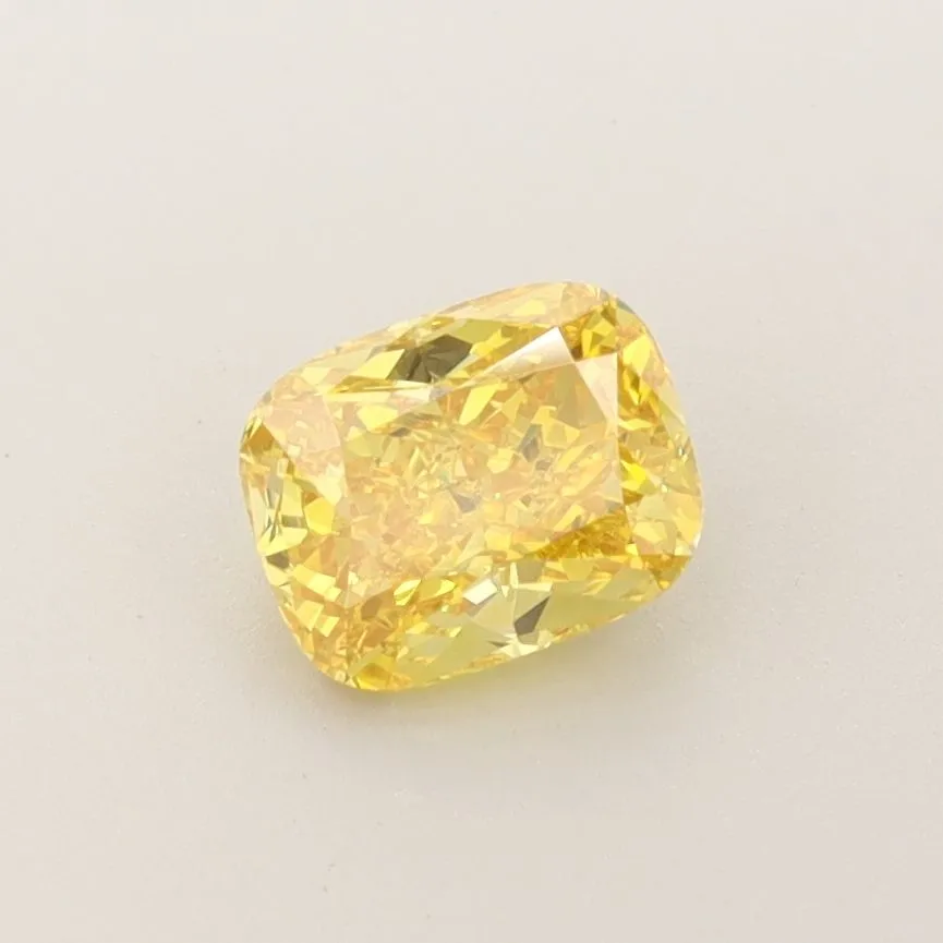 1.21ct CUSHION Fancy Vivid Yellow VS1 Coloured Lab diamond