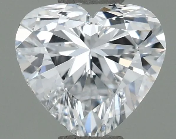 0.40ct HEART D VS2 Natural diamond