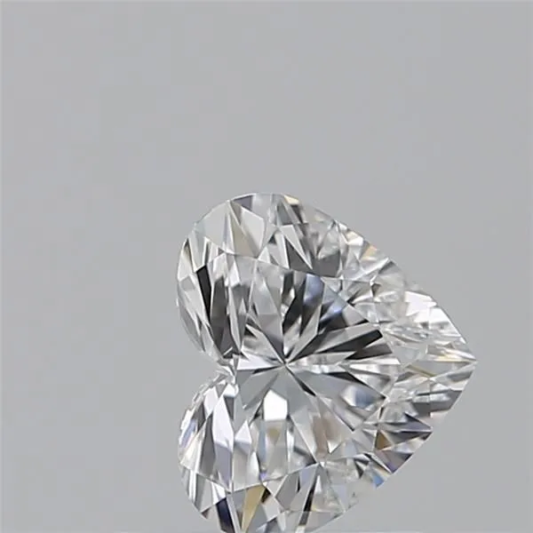 0.61ct HEART E VVS2 Natural diamond