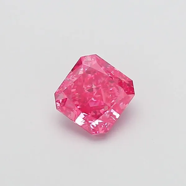 1.07ct RADIANT Fancy Vivid Pink VS2 Coloured Lab diamond