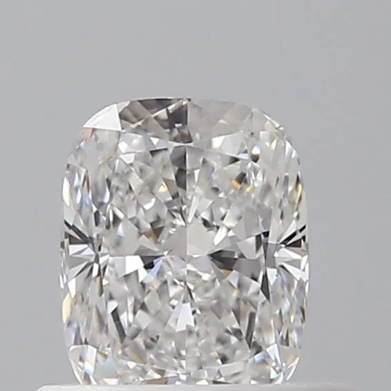 0.53ct CUSHION E VVS2 Natural diamond