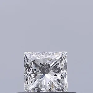 0.32ct PRINCESS D VVS1 Natural diamond