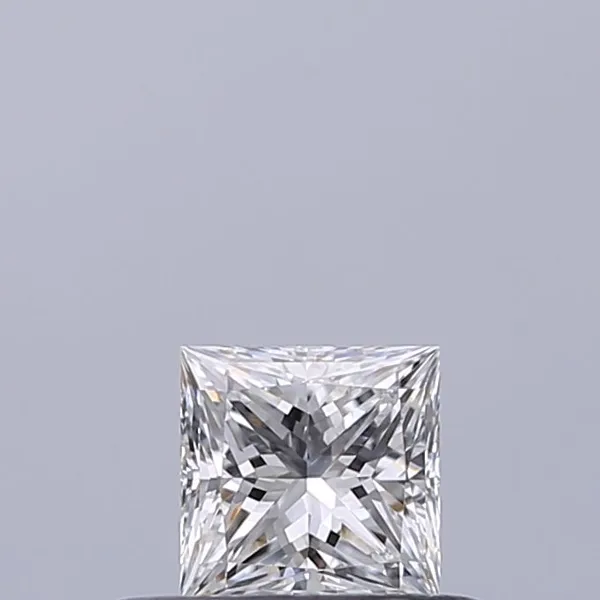 0.32ct PRINCESS E VVS1 Natural diamond