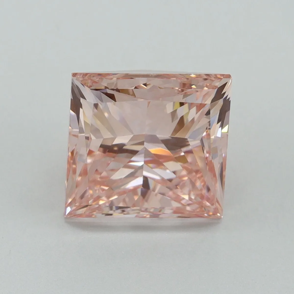 5.01ct PRINCESS Fancy Intense Pink VS1 Coloured Lab diamond