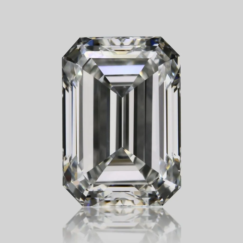 0.70ct EMERALD H VVS2 Natural diamond