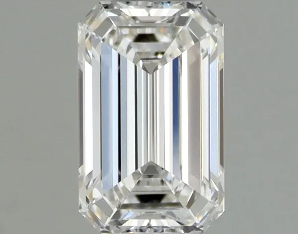 0.38ct EMERALD E VS1 Natural diamond