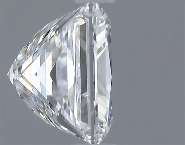 0.9ct PRINCESS D SI1 Natural diamond