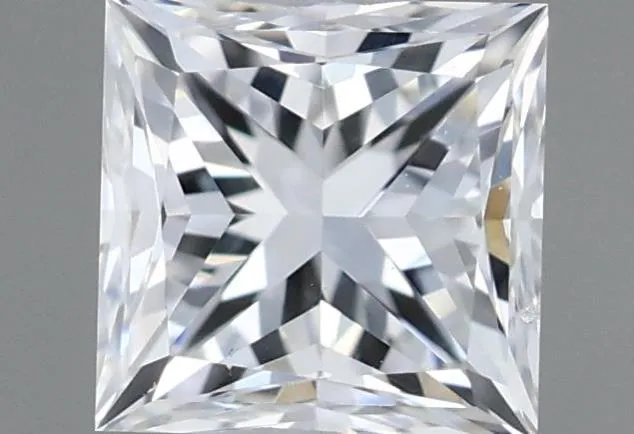 0.51ct PRINCESS D SI2 Natural diamond