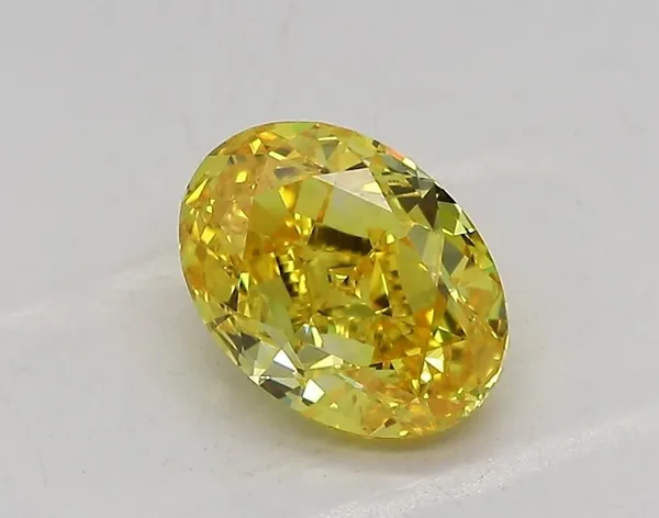 1.06ct OVAL Fancy Vivid Yellow VVS1 Coloured Lab diamond