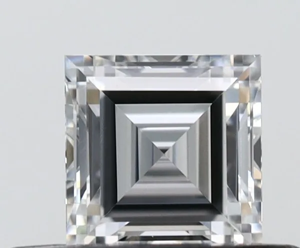 0.3ct RADIANT E VVS2 Natural diamond