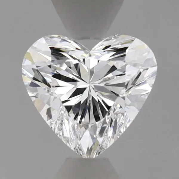 0.99ct HEART D VVS2 Lab diamond