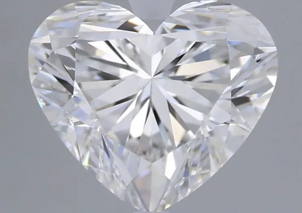 1.08ct HEART E VVS1 Lab diamond