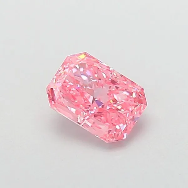 1.03ct RADIANT Fancy Vivid Pink VS1 Coloured Lab diamond