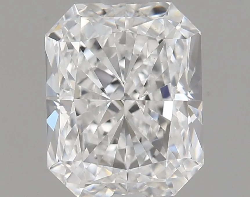 0.75ct RADIANT F VS1 Natural diamond