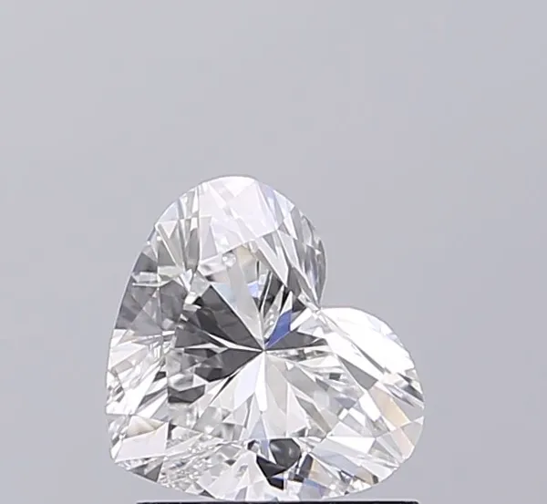 1.09ct HEART E VVS1 Lab diamond