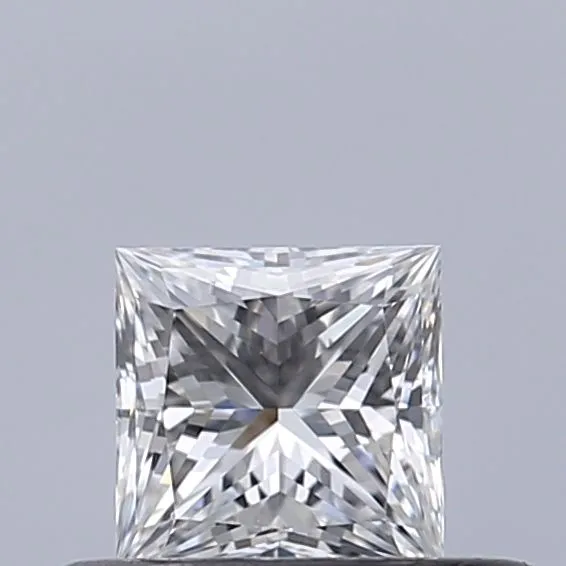 0.31ct PRINCESS D VVS2 Natural diamond