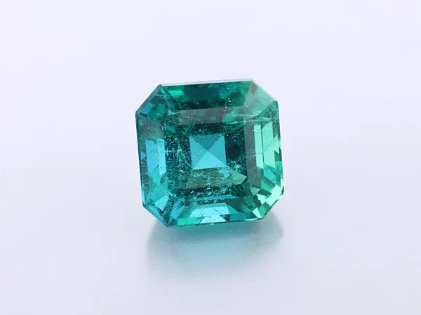 2.06ct Green Emerald, Square cut gemstone