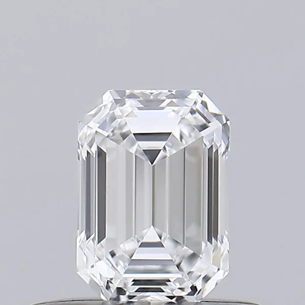 0.45ct EMERALD D VVS2 Natural diamond