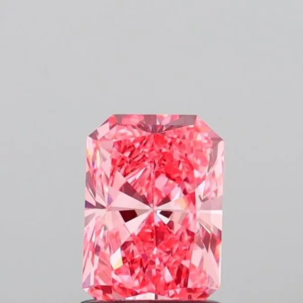 0.96ct RADIANT Fancy Vivid Pink VS1 Coloured Lab diamond