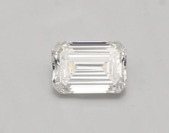 0.39ct EMERALD D VVS2 Lab Grown diamond