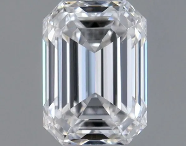 0.36ct EMERALD D VVS2 Natural diamond