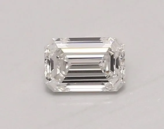0.47ct EMERALD E VVS1 Lab diamond