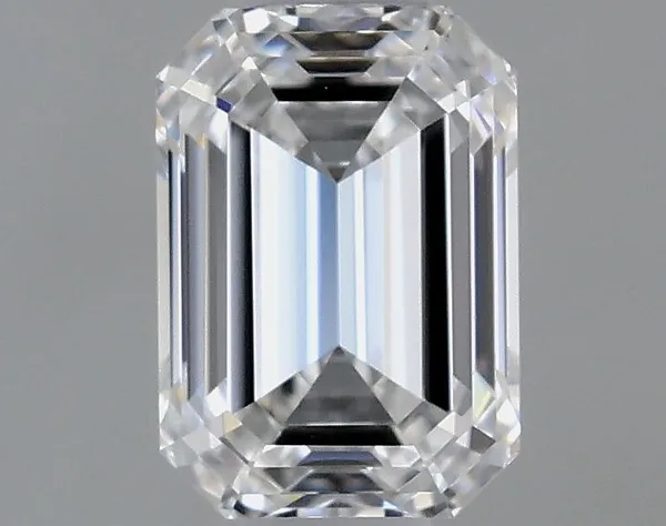0.37ct EMERALD E VVS1 Natural diamond