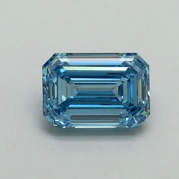 1.01ct EMERALD Fancy Vivid Blue VVS2 Coloured Lab diamond
