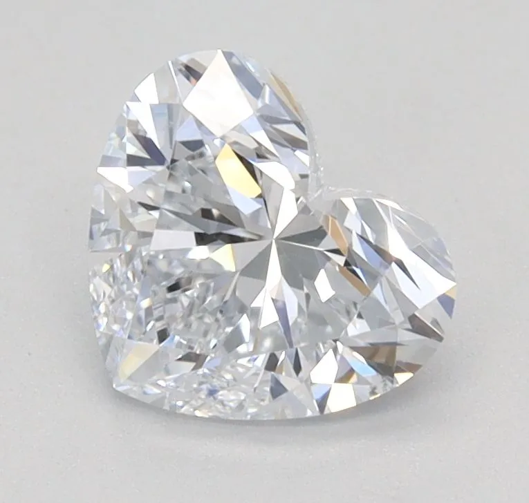 0.90ct HEART E VVS2 Lab Grown diamond