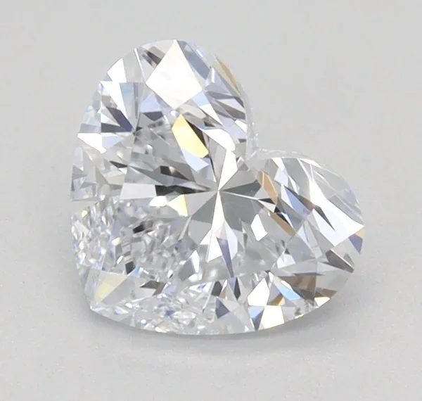 0.9ct HEART E VVS2 Lab diamond