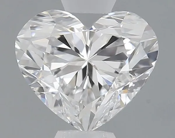 0.65ct HEART D VVS2 Lab diamond