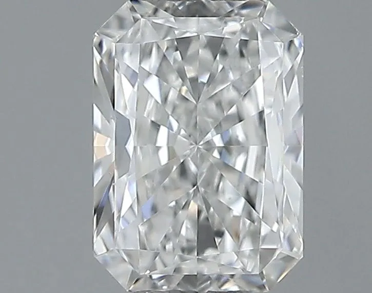 0.61ct RADIANT E VS1 Natural diamond