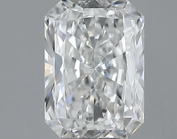 0.61ct RADIANT E VS1 Natural diamond