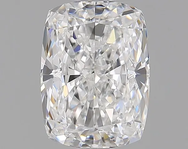 0.7ct CUSHION E VVS2 Natural diamond