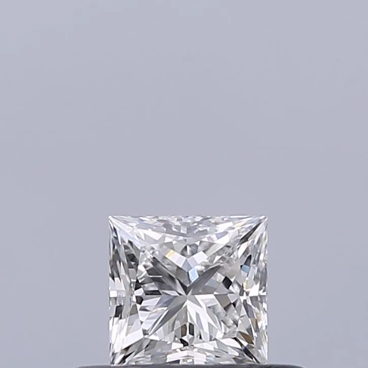 0.30ct PRINCESS F VVS2 Natural diamond