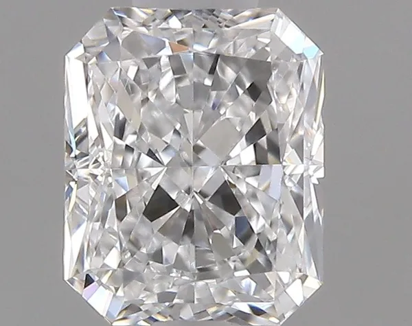 0.7ct RADIANT D VVS1 Natural diamond