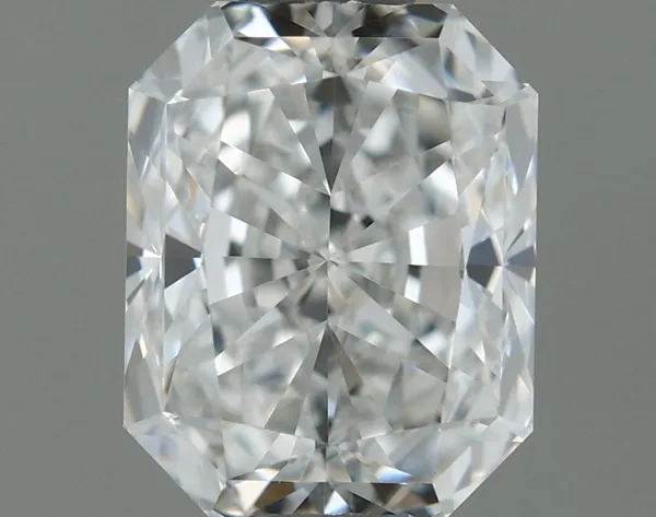 0.7ct RADIANT G VVS1 Natural diamond