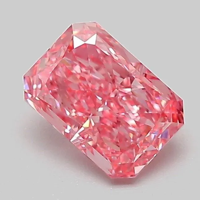 1.06ct RADIANT Fancy Vivid Pink VVS2 Coloured Lab diamond