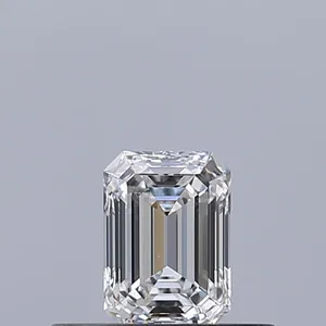 0.3ct EMERALD E VS1 Natural diamond