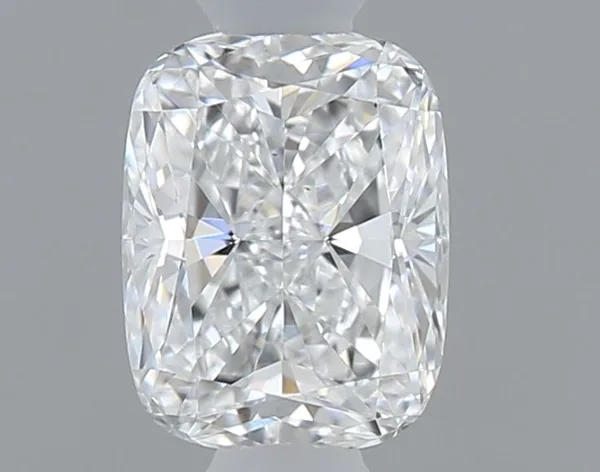 0.31ct CUSHION E VS1 Natural diamond