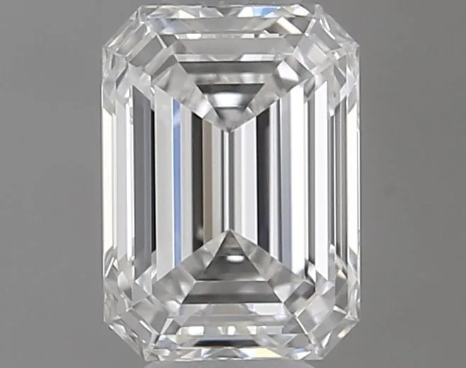 0.43ct EMERALD E VVS1 Natural diamond
