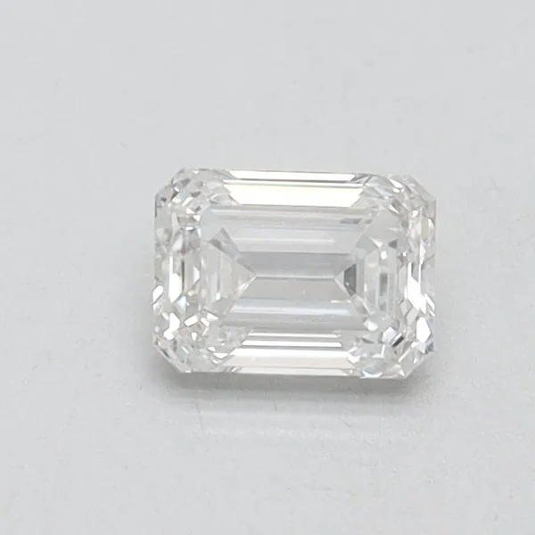 0.44ct EMERALD F VVS2 Lab diamond