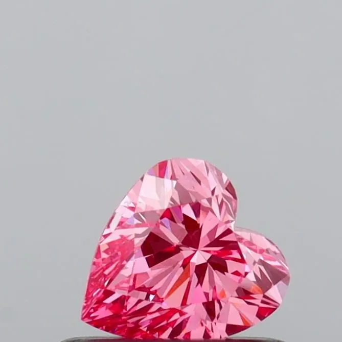 0.38ct HEART Fancy Vivid Pink VVS2 Coloured Lab diamond